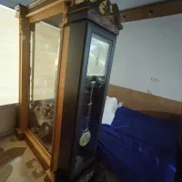 ساعت ایستاده همراه درب جک دار|مبلمان خانگی و میز عسلی|برخوار, |دیوار