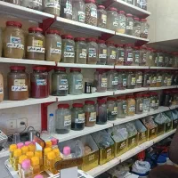 فروش اجناس و وسائل عطاری