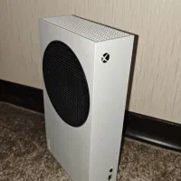 Xbox series s با لوازم جانبی دو دسته