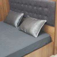 تخت دو نفره