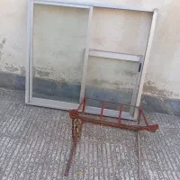 پنجره و زیر کولری ‌.