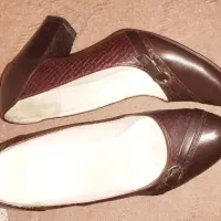 کفش چرم طبیعی سایز ۳۸ و ۳۹