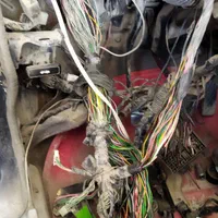 باطری سازی (* روشن کردن خودرو در محل*)|خدمات موتور و ماشین|همدان, |دیوار