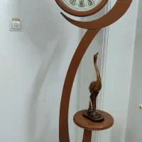 ساعت ایستاده