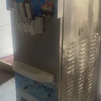 دستگاه بستنی قیفی