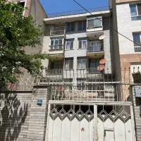 300-متر-کلنگی-جنوبی-با-جواز