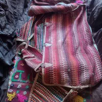 یه جفت مرفج رختخواب قشقایی 6000000تومان