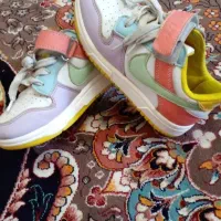 کتونی دخترانه وپسرونه(اسپرت) و لباس دخترانه|کفش و لباس بچه|سمنان, |دیوار