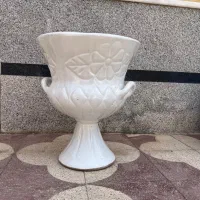 گلدان.