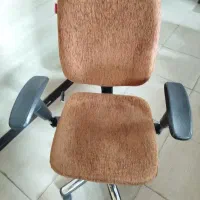 صندلی چرخ دار اداری