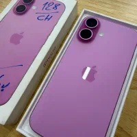 iPhone 16 pink