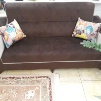 مبل راحتی ۶نفره طوسی قهوه ای با جلو مبلی و کوسن