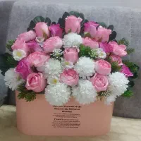 باکس گل مصنوعی