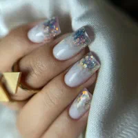 آموزش حرفه‌ای کاشت ناخن با مدرک  قائمشهر