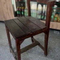 میز و صندلی اپنی راحت و مقاوم