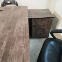 میز مدیریت ال نو هستش به همراه دوصندلی ومدیریت|مبلمان اداری|تهران, بازار|دیوار