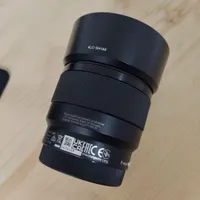 لنز سونی 50mm f 1.8 در حد آکبند و کم کارکرد|دوربین عکاسی و فیلم‌برداری|رشت, گلسار|دیوار