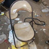 صندلی تاشو نو هستن تعداد 140عدد سمساری