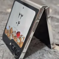 سامسونگ Galaxy Z Flip5 زدفلیپ ۵۱۲ گیگابایت|موبایل|کرمانشاه, |دیوار