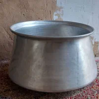 دیگ وزن ۳ کیلو وپانصد گرم