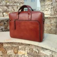 تولید انواع محصولات چرمی دست دوز