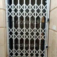 تولیدی درب آکاردئون حفاظ کشویی ریلی محافظ پنجره