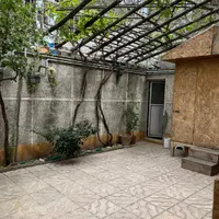 رهن خانه ۱۸۰ متر /۶۰ متر حیاط۱۲۰ خانه|اجارهٔ آپارتمان|کرج, کلاک نو|دیوار