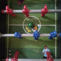 فوتبال دستی بدون پایه