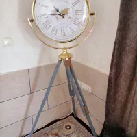 ساعت ایستاده در حد نو