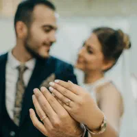 آتلیه فیلم و عکس (ورودی رایگان باغ)