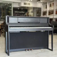 پیانو دیجیتال رولند LX705