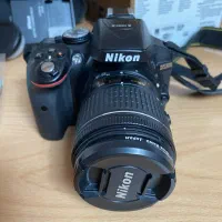دوربین NIKON D5300  با لنز18-55mm در حد نو