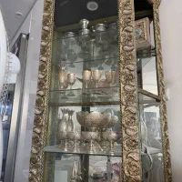 ویترین برنز