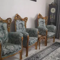 مبل سلطنتی ۹ نفره با جلو مبلی و عسلی در حد نو|مبلمان خانگی و میز عسلی|رشت, انصاری|دیوار