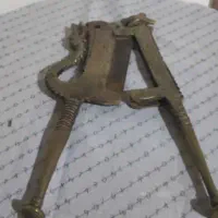 سینی مسی|کلکسیون اشیاء عتیقه|ابریشم, |دیوار