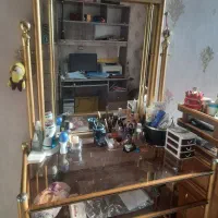 میز توالت و صندلی نشیمن