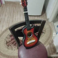 گیتار  کوچک 6تاره
