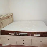 تخت خواب دو نفره