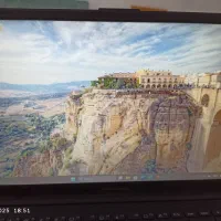 لب تاپ ایسوز