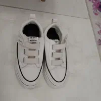 چند عدد کتونی خارجی|کیف، کفش، کمربند|رشت, گلزاران|دیوار