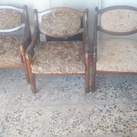 سه عدد مبل چوبی