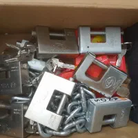 درب آپارتمانی و قفل کتابی * جهت فروش