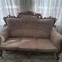 مبل کارکرده بدون پارگی فقط نیاز به شستن داره