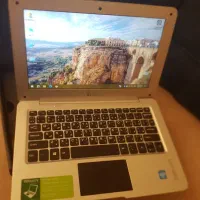 مینی لپتاپ ۱۱ اینچی سالم و تمیز ZED / iLife