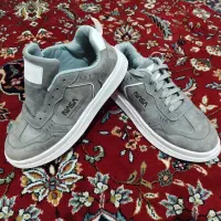 کفش فروشی|کیف، کفش، کمربند|سمنان, |دیوار