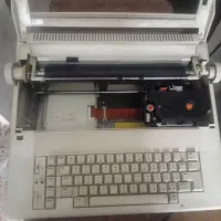 ماشین تایپ سیلور رید ژاپن اصل|کلکسیون اشیاء عتیقه|رشت, باهنر|دیوار