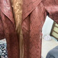 پالتو چرم پوست ماری
