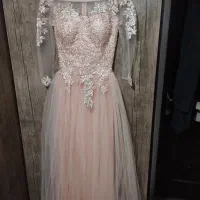 یک عددلباس مجلسی تور زیبا