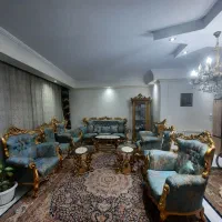 مبل ۹نفره طلایی ومیز ناهار خوری ۸نفره وبوفه