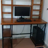 میز کامپیوتر